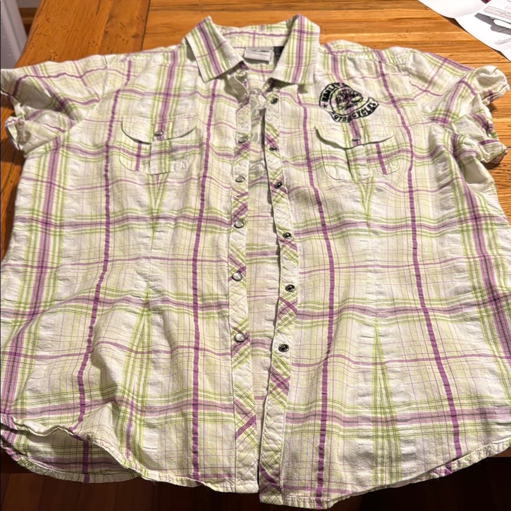 NWOT Harley Davidson snap down shirt. Sz large gorgeous colors